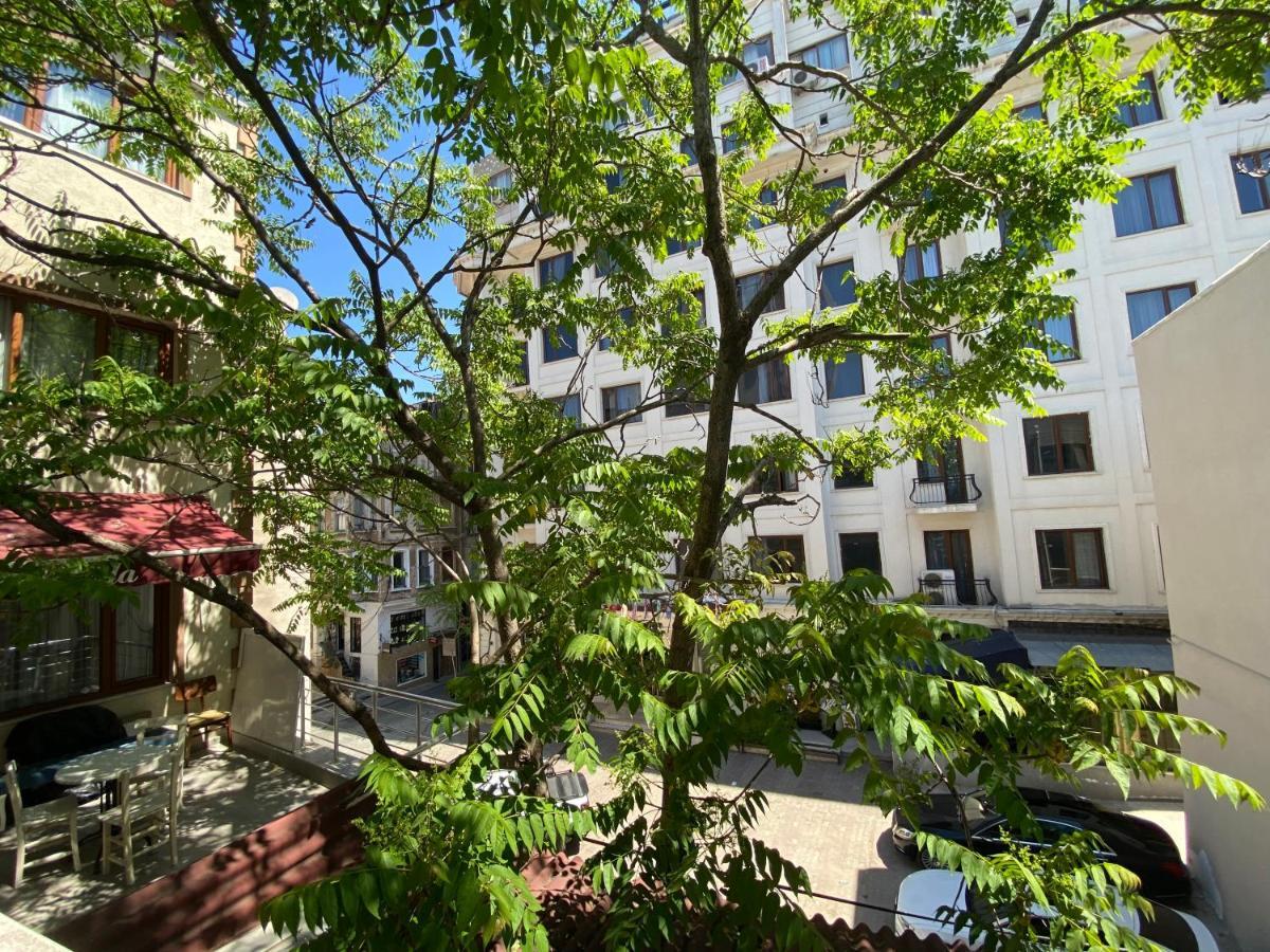 Windrose Hostel Istanbul Exterior photo