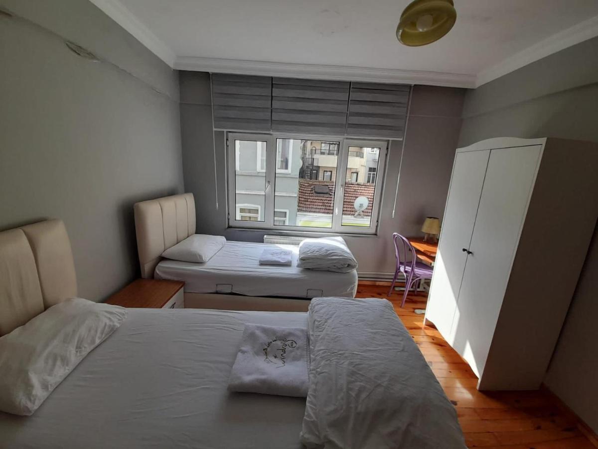 Windrose Hostel Istanbul Exterior photo