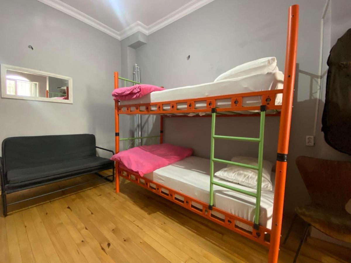 Windrose Hostel Istanbul Exterior photo