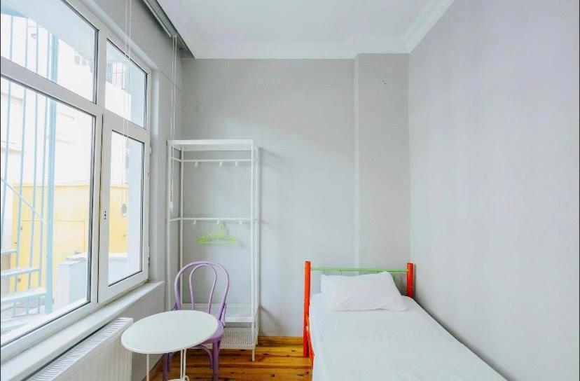 Windrose Hostel Istanbul Exterior photo