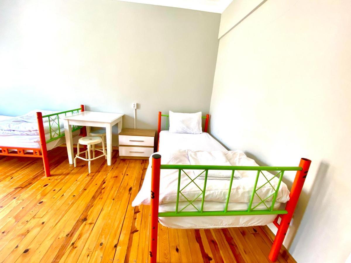 Windrose Hostel Istanbul Exterior photo