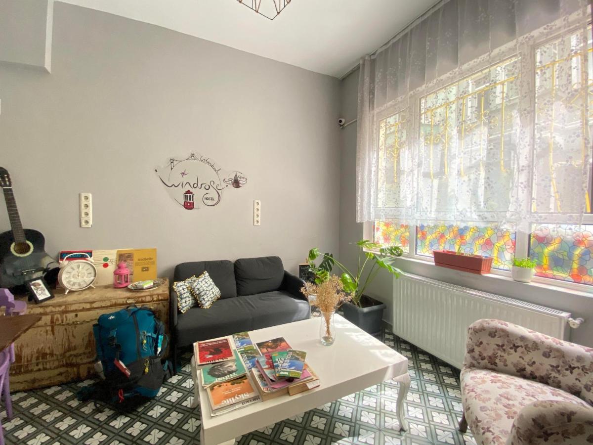 Windrose Hostel Istanbul Exterior photo